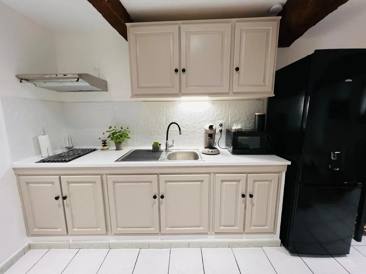 Superbe Appartement Neuf Et Cosy En Centre Ville Hyeres 0*,  France